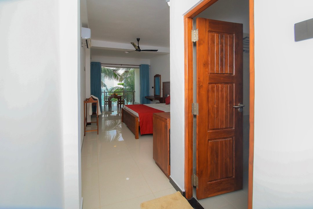 Beach Room Ocean View at High Park Hotel Nilaveli